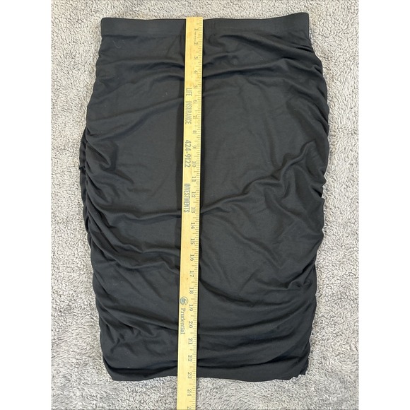 Vince Camuto Women Black Form Fitting Scrunch Formal Skirt Size Small - Picture 3 of 7